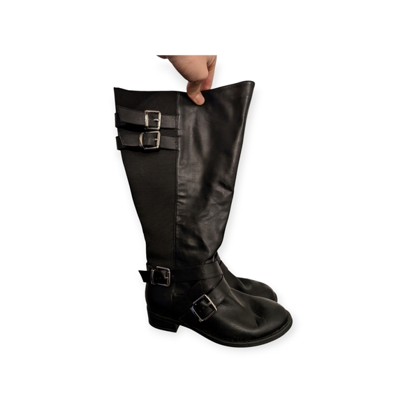 Torrid Size 7W Rain Boots - like new - Picture 2 of 3